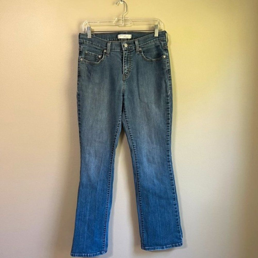 Levi's bootcut jeans size‎ 8 medium